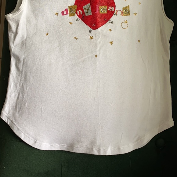 DKNY Jeans Sleeveless Top Flattering Swoop Bottom - Picture 6 of 6